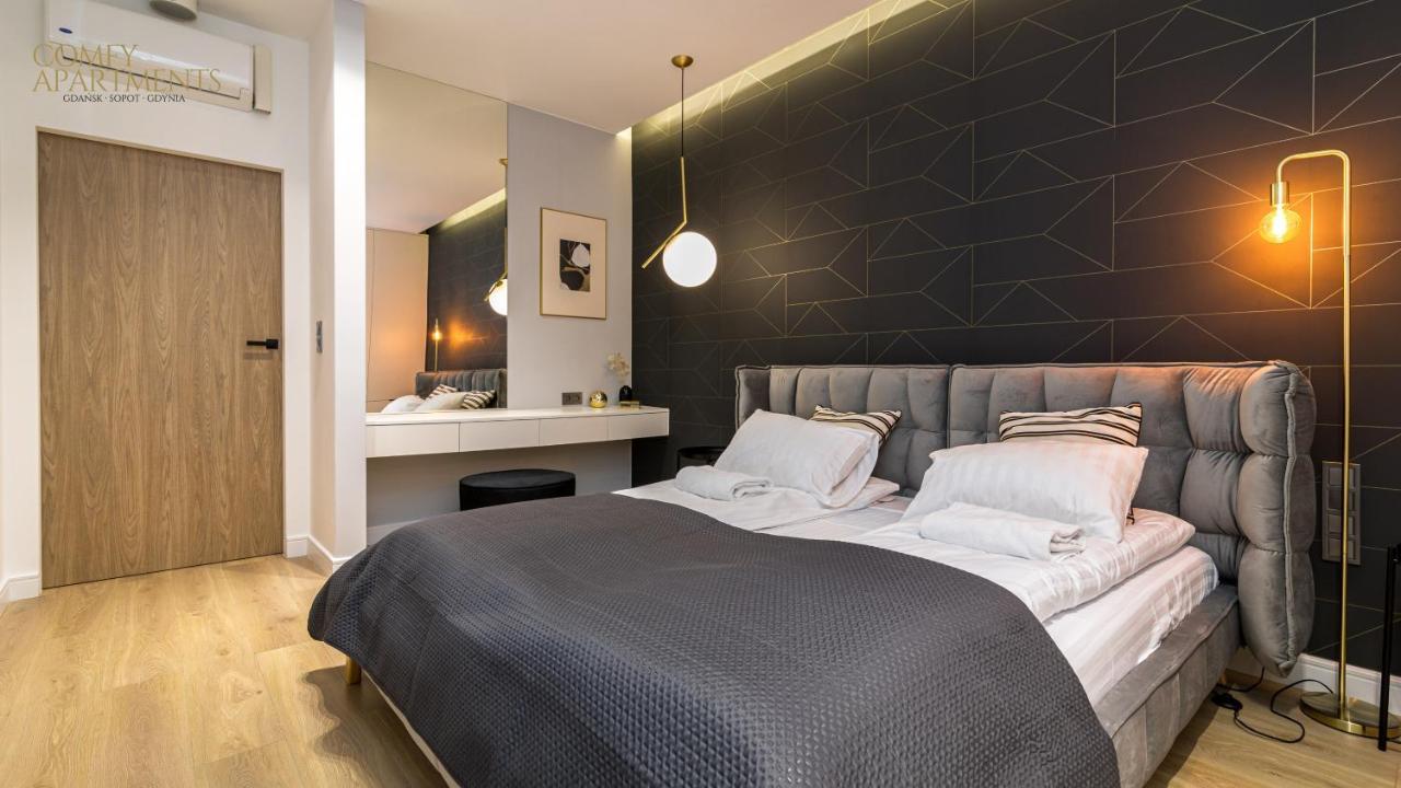 Chmielny River View - Granaria - Comfy Apartment